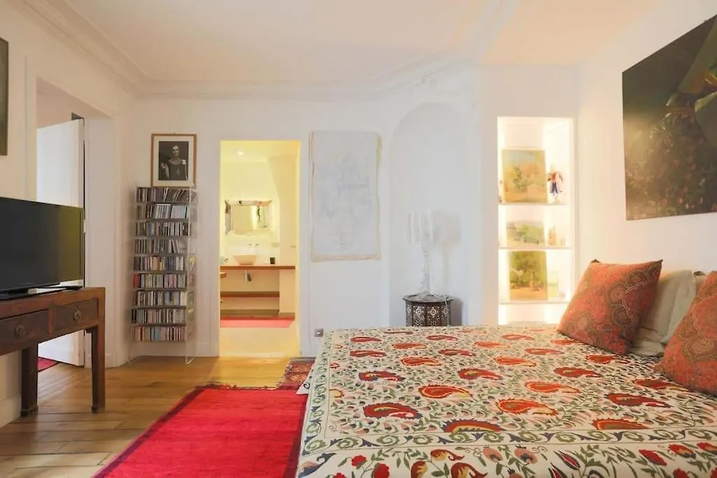 Apartment Amazing Flat Jardin Du Luxembourg