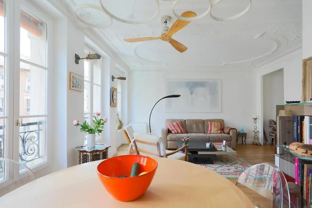 Amazing Flat Jardin Du Luxembourg Apartment